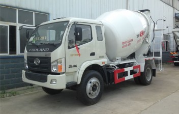 福田時(shí)代4方攪拌車