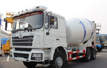陜汽德龍12方水泥攪拌車