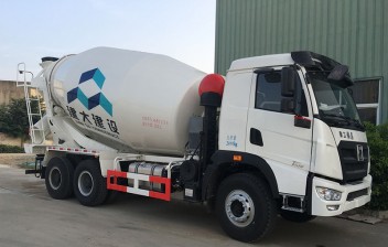  徐工祺龍15方攪拌車