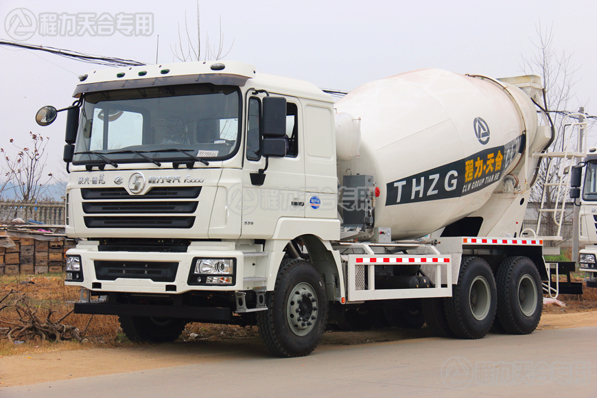 陜汽德龍水泥攪拌車