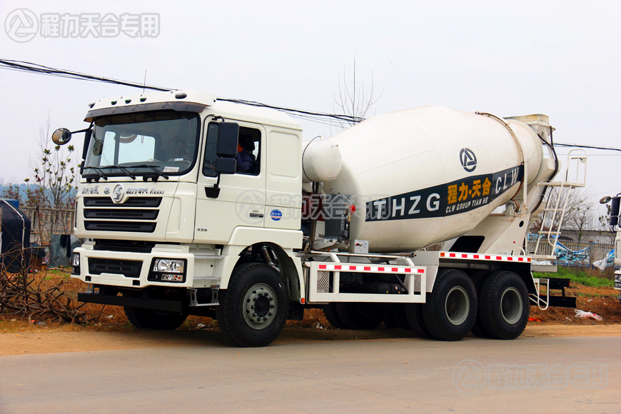 陜汽德龍水泥攪拌車