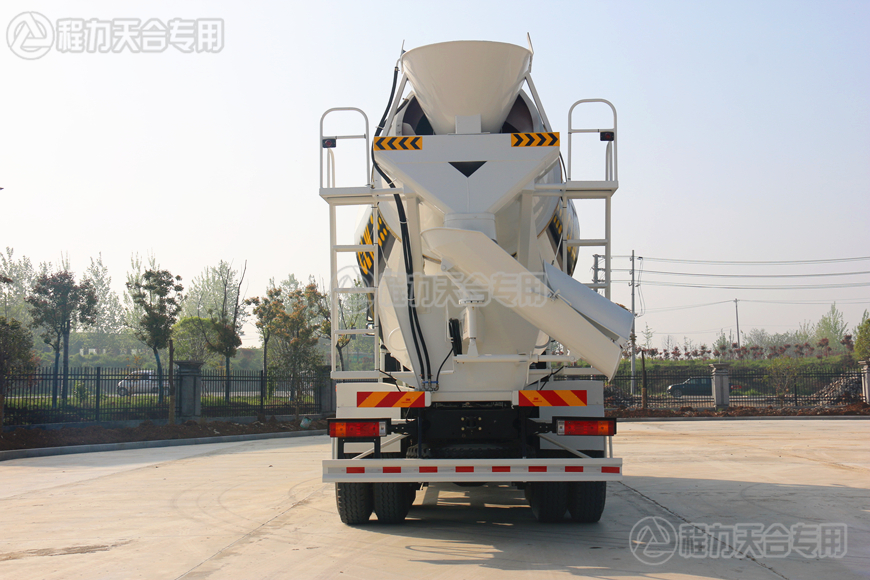 陜汽德龍12方攪拌車