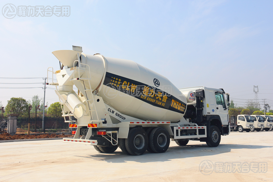 重汽豪沃攪拌車