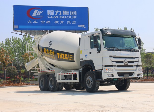 重汽豪沃12立方攪拌車
