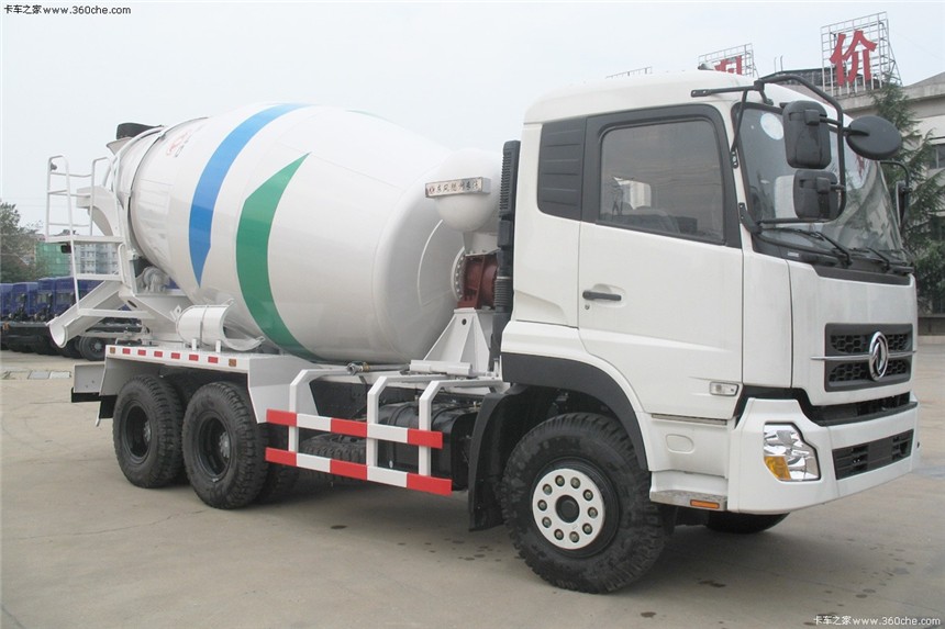 東風(fēng)攪拌車展示圖1