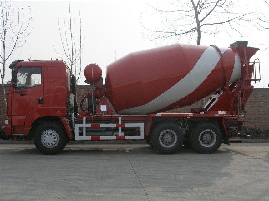 東風(fēng)攪拌車展示圖8