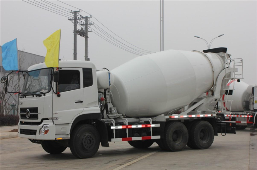 東風(fēng)攪拌車展示圖6